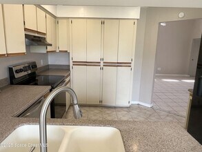 853 Banks St NW in Palm Bay, FL - Building Photo - Building Photo