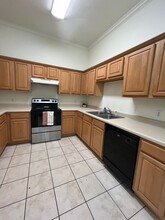 215 Rentz Pl Cir in Weatherford, TX - Building Photo - Building Photo