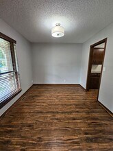 1603 Cambridge Dr in Norman, OK - Building Photo - Building Photo