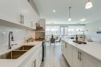 2 Quebec in Guelph, ON - Building Photo - Building Photo