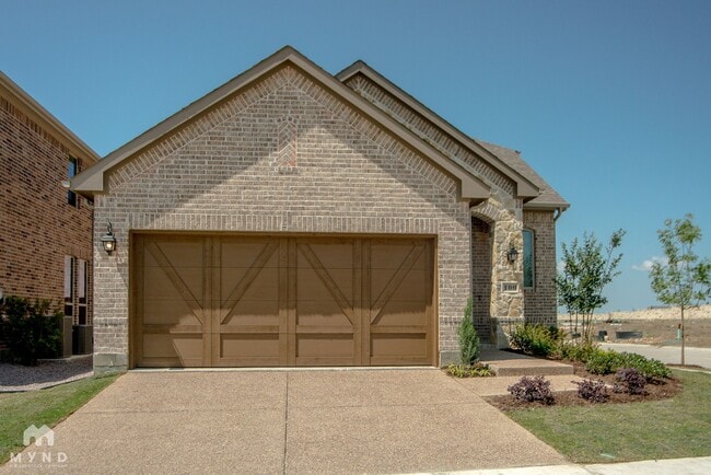 property at 100 Knight of Realm Blvd