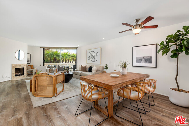 property at 7301 Vista Del Mar
