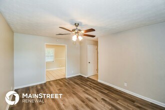 4080 Loys Dr in Jacksonville, FL - Building Photo - Building Photo