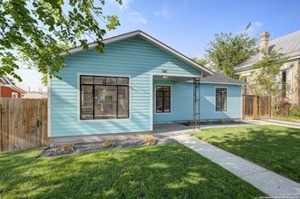 515 Nolan St in San Antonio, TX - Building Photo - Building Photo