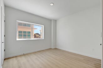 1211 17th Ave N, Unit C in Lake Worth Beach, FL - Building Photo - Building Photo
