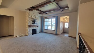 1157 Esther Ann Ln in Hortonville, WI - Building Photo - Building Photo