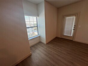 6000 Jones Rd in Bryan, TX - Building Photo - Building Photo