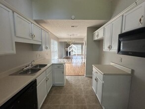 1961 Auburn Tree Cove in Memphis, TN - Building Photo - Building Photo