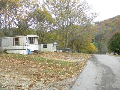 Avalon mobile home park in Fairview, NC - Building Photo