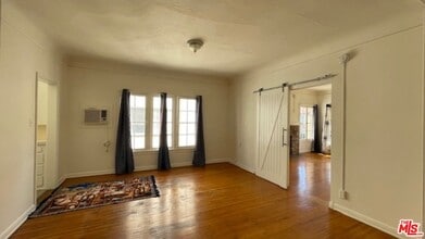 635 N Plymouth Blvd in Los Angeles, CA - Building Photo - Building Photo