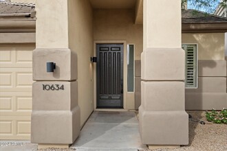 10634 E Sheena Dr in Scottsdale, AZ - Building Photo - Building Photo