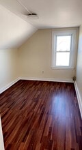 155 Lewis Ave, Unit 3 in Meriden, CT - Building Photo - Building Photo