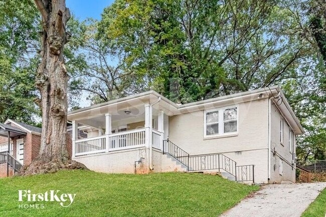 property at 817 Beechwood Ave SW
