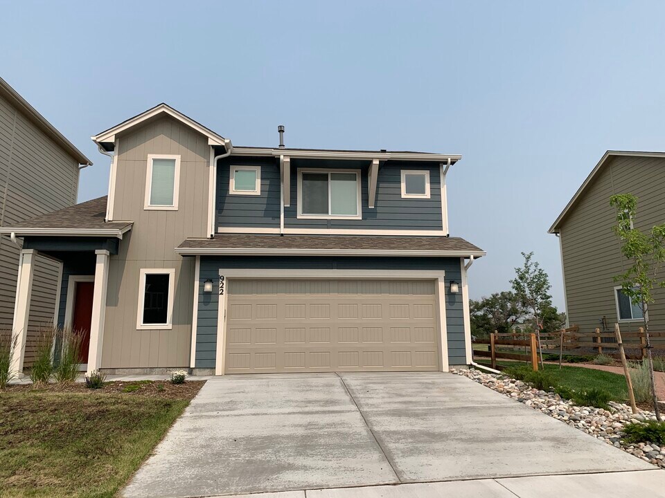 922 Technology Ct in Colorado Springs, CO - Building Photo