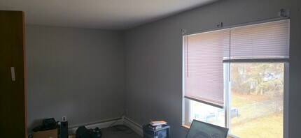 33990 Edna St in Farmington Hills, MI - Foto de edificio - Building Photo