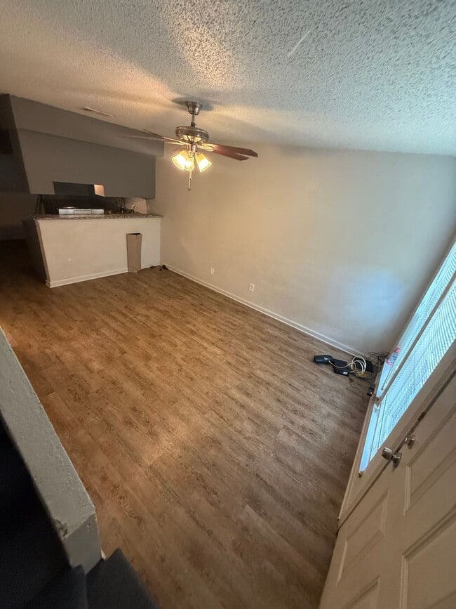 4959-4965 Miller Ave in Fort Worth, TX - Foto de edificio - Building Photo