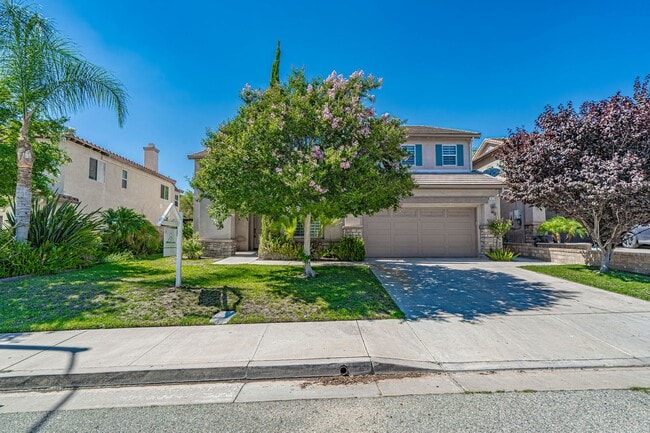 property at 29233 Las Brisas Rd