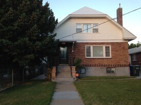 213 S 100 W, Unit Apt 2 middle in Tooele, UT - Building Photo