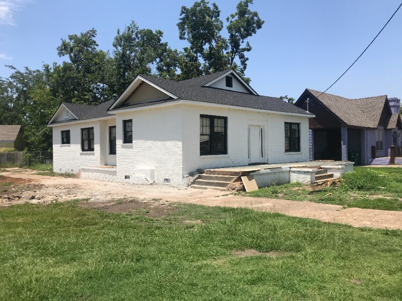 110 Jackson St in Monroe, LA - Building Photo