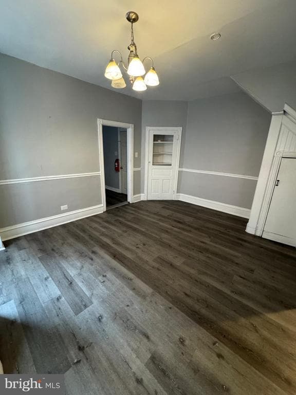 533 BUTTONWOOD St in Norristown, PA - Building Photo - Building Photo