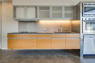 3722 S Las Vegas Blvd in Las Vegas, NV - Building Photo - Building Photo