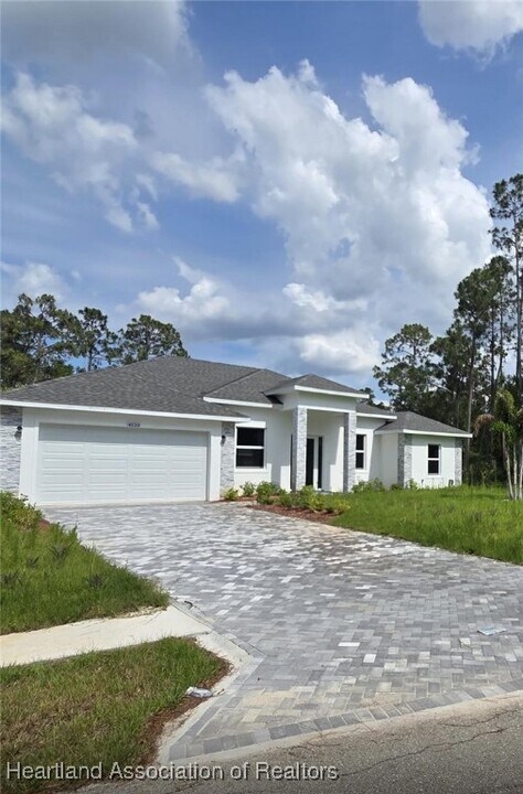 4530 Garden Ave in Sebring, FL - Building Photo