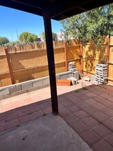 563 E 10th Ave in Apache Junction, AZ - Building Photo - Building Photo