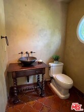 309 Crescent Dr in Beverly Hills, CA - Building Photo - Building Photo