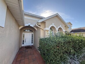 1976 Willow Wood Dr in Kissimmee, FL - Foto de edificio - Building Photo