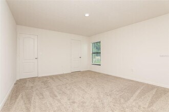 35665 Rose Moss Ave in Leesburg, FL - Building Photo - Building Photo