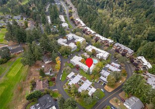 7425 Ruby Dr SW in Lakewood, WA - Foto de edificio - Building Photo