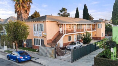 1900 E 7th Street in Long Beach, CA - Foto de edificio - Building Photo