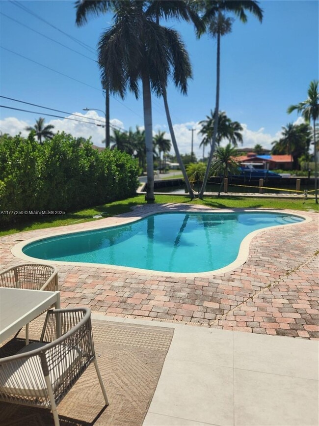 property at 536 Hibiscus Dr