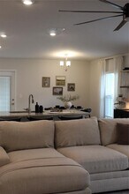 36140 Trinity Glade Rd in Dade City, FL - Building Photo - Building Photo