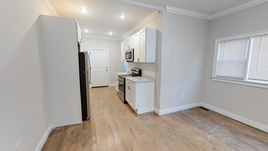 89 Princeton St, Unit 1 in Boston, MA - Building Photo - Building Photo