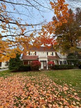 2975 Claremont Rd in Shaker Heights, OH - Building Photo - Building Photo