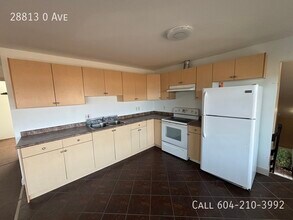 28813-28810 0 Ave in Abbotsford, BC - Building Photo - Building Photo