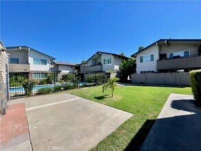 16531 Alliance Ave, Unit 1 in Tustin, CA - Building Photo - Building Photo