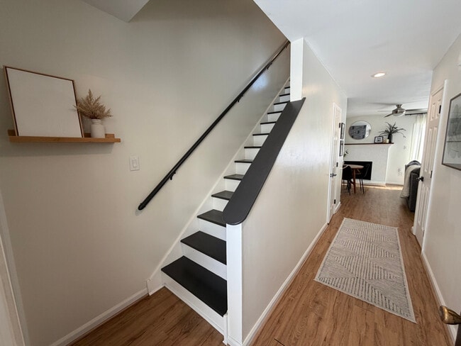 2757 Von Thuringer Ct in Charlotte, NC - Foto de edificio - Building Photo