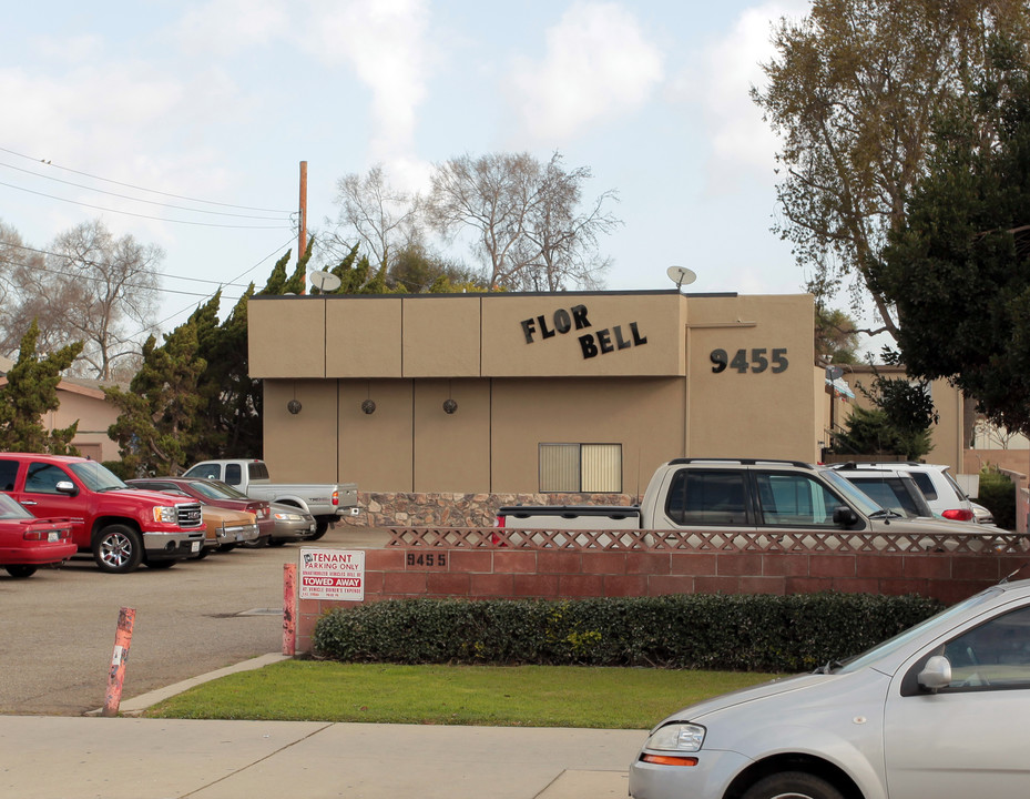 Flor Bell in Bellflower, CA - Building Photo