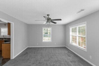 1340 Patterson Rd in Griffin, GA - Building Photo - Building Photo