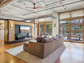 877 Island Ave, Unit 211 in San Diego, CA - Building Photo