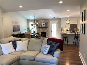 9524 Deer Spring Ln in Charlotte, NC - Building Photo - Building Photo