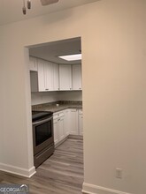 695 Douglas Dr in St. Marys, GA - Foto de edificio - Building Photo