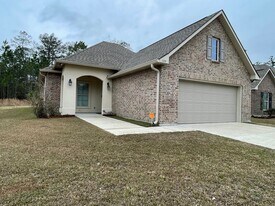 525 Oakley Blvd in Pearl River, LA - Building Photo