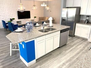 1343 Yorkshire Ct in Davenport, FL - Building Photo - Building Photo
