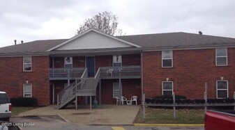 5182 Keegan Way in Louisville, KY - Building Photo