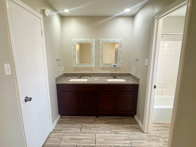 property at 9622 Sandstone Rd