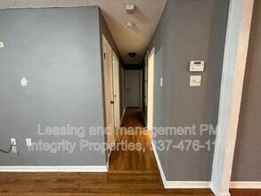 107 Village Ln in Lafayette, LA - Building Photo - Building Photo