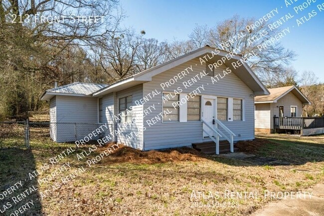 213 Front St in Adamsville, AL - Building Photo - Building Photo